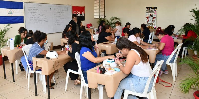 Escuelas Municipales de Oficios: Impulsando el Desarrollo y el Emprendimiento en Nicaragua