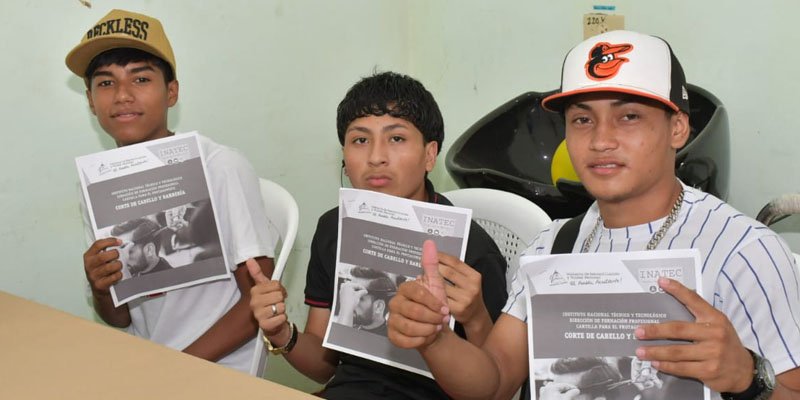 Aprendizaje Práctico en las Escuelas Municipales de Oficios