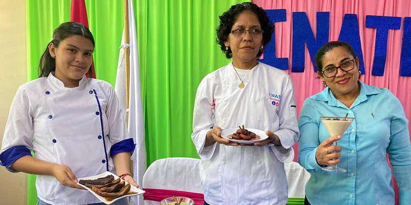 Estudiantes Técnicos en Gastronomía celebran  Fiestas Patrias con sabores Centroamericanos