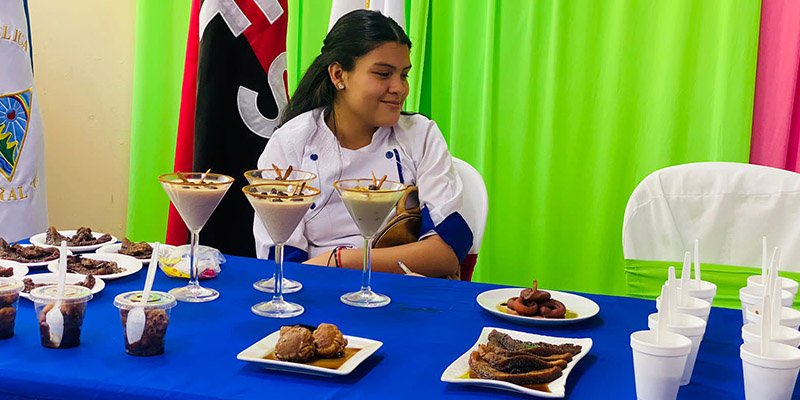 Estudiantes Técnicos en Gastronomía celebran  Fiestas Patrias con sabores Centroamericanos