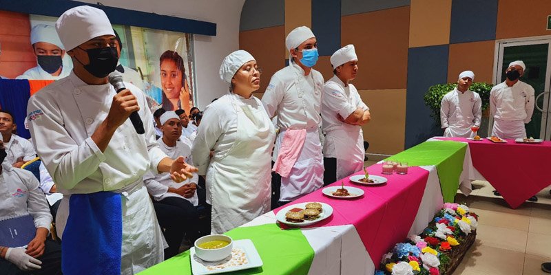 Estudiantes Técnicos de Pochomil presentan recetas saludables en el Día Mundial de la Alimentación