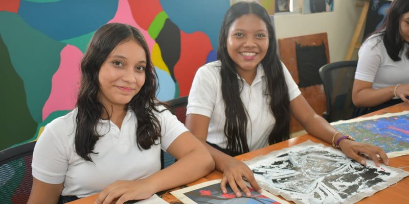 Juventud nicaragüense explora su futuro en la EXPO TEC “Bendecidos tiempos de paz”