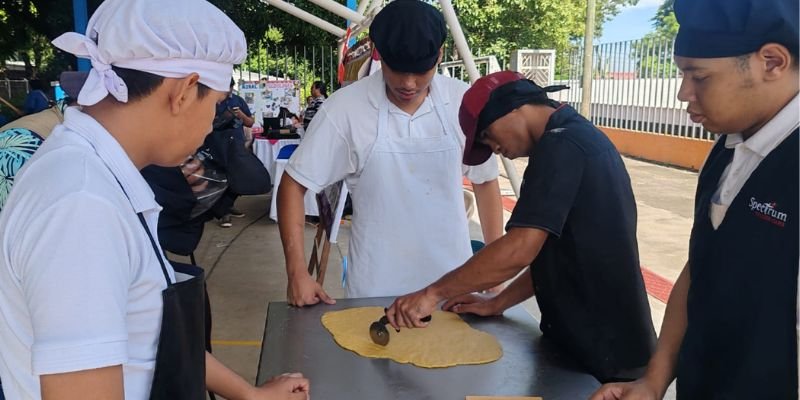 Sistema Educativo Nacional realiza Feria “Innova e Incluye” en Conmemoración a la Semana de las Personas con Discapacidad