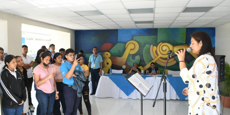 Festival Bilingüe Managua