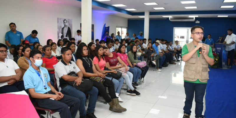 Festival Bilingüe Managua
