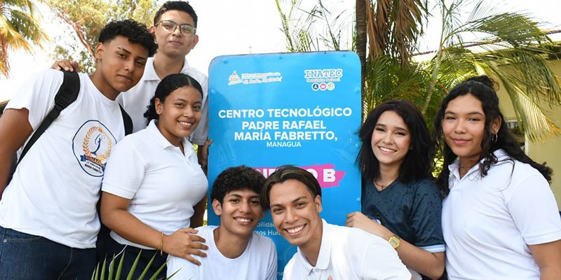 Festival Tecnológico de Verano: Un espacio para la creatividad, el aprendizaje y la tradición