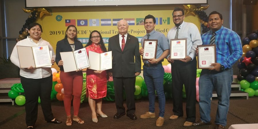 Seis Nicaragüenses se gradúan de capacitaciones técnicas en Taiwán