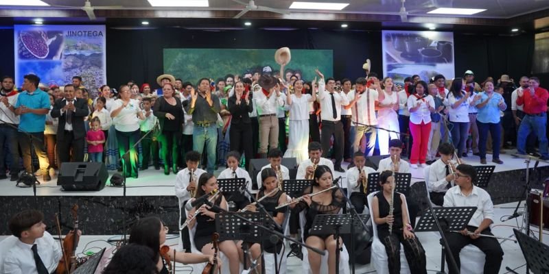 Jinotega, Cuna de mis amores Blanca y Sandino: Gala de Arte, Historia y Orgullo