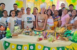Estudiantes técnicos celebran la riqueza cultural y culinaria en la Feria Gastronómica “Sabores de mi Tierra”