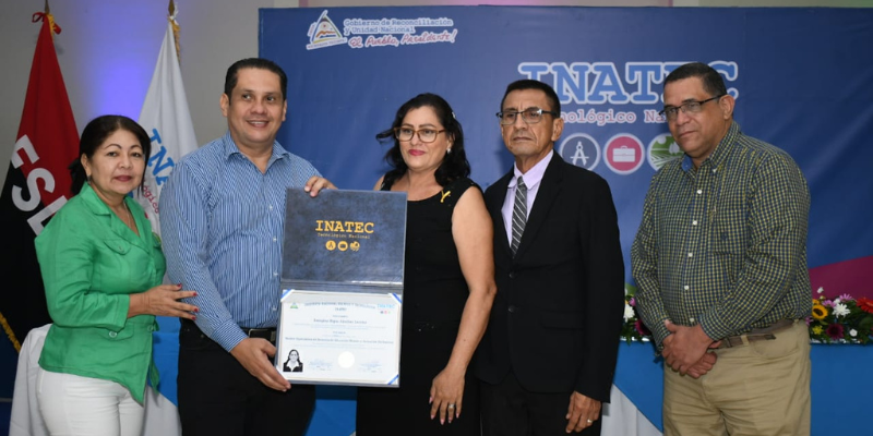 Graduación maestros de la Educación Técnica y facilitadores de la Formación Profesional