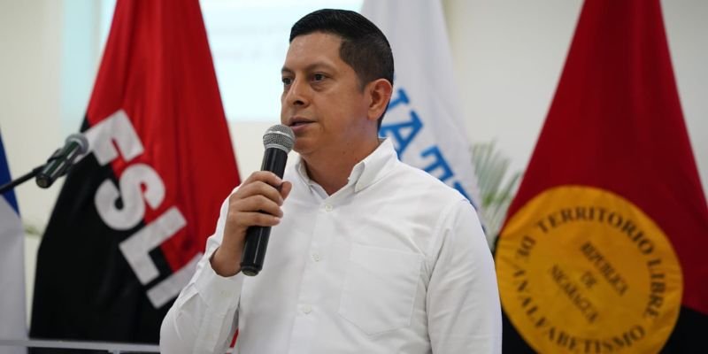 Más de 200 maestros fortalecen la  enseñanza del inglés en Nicaragua