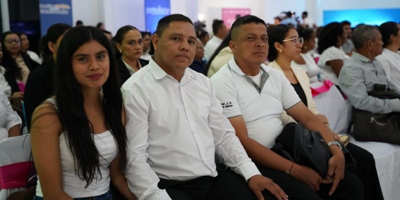 Más de 200 maestros fortalecen la  enseñanza del inglés en Nicaragua