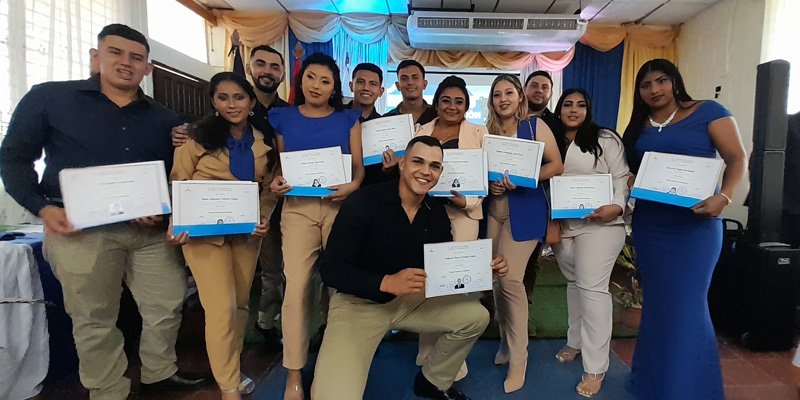 Celebran graduación de Técnico Profesionales en Agronomía y Zootecnia