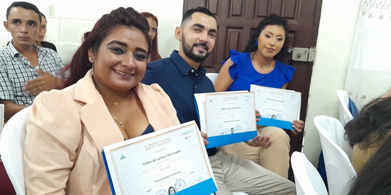 Celebran graduación de Técnico Profesionales en Agronomía y Zootecnia