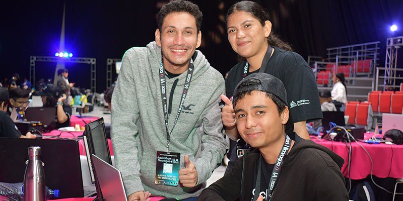 Clausura segundo día Hackathon Nicaragua 2023 Inteligencia Artificial para la educación y el desarrollo humano