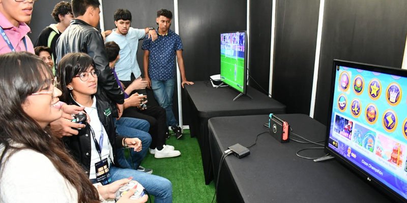 Primer día Hackathon Nicaragua 2023,  Inteligencia Artificial para la educación y el desarrollo humano