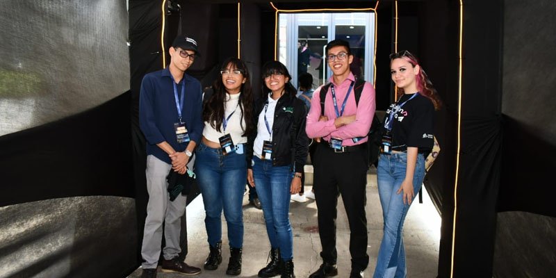 Primer día Hackathon Nicaragua 2023,  Inteligencia Artificial para la educación y el desarrollo humano