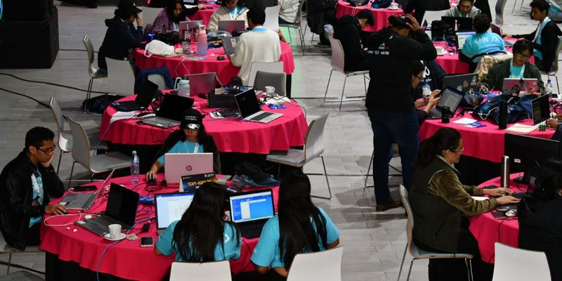 Primer día Hackathon Nicaragua 2023,  Inteligencia Artificial para la educación y el desarrollo humano