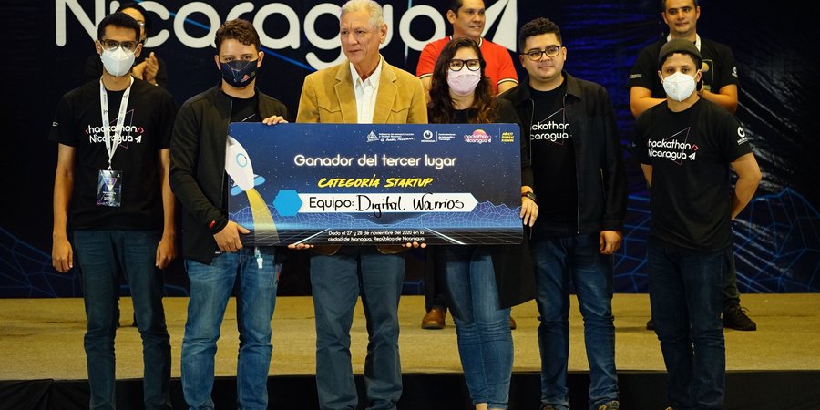 (+Fotos) Hackathon Nicaragua 2020 | Segundo Día