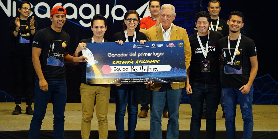 (+Fotos) Hackathon Nicaragua 2020 | Segundo Día