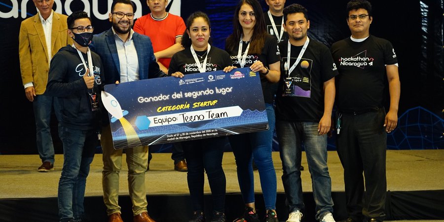 (+Fotos) Hackathon Nicaragua 2020 | Segundo Día