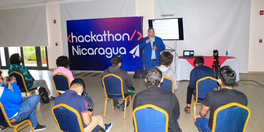 (+Fotos) Hackathon Nicaragua 2020 | Segundo Día