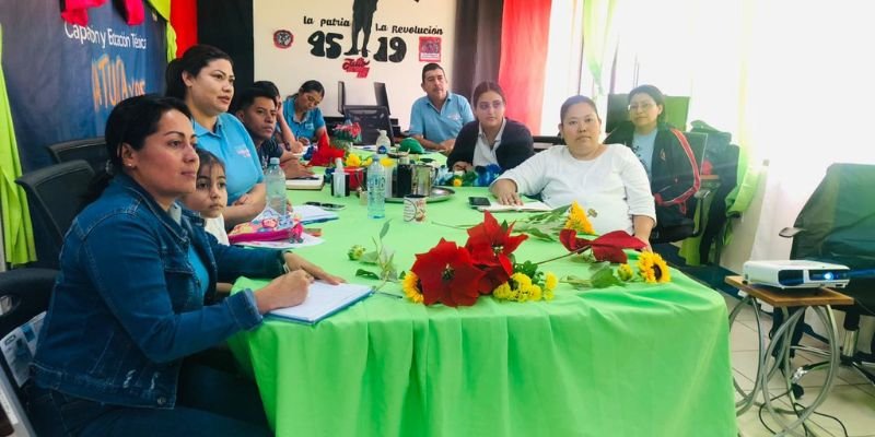 Docentes Opinan: La importancia de la actualización pedagógica desde la Educación y Capacitación Técnica