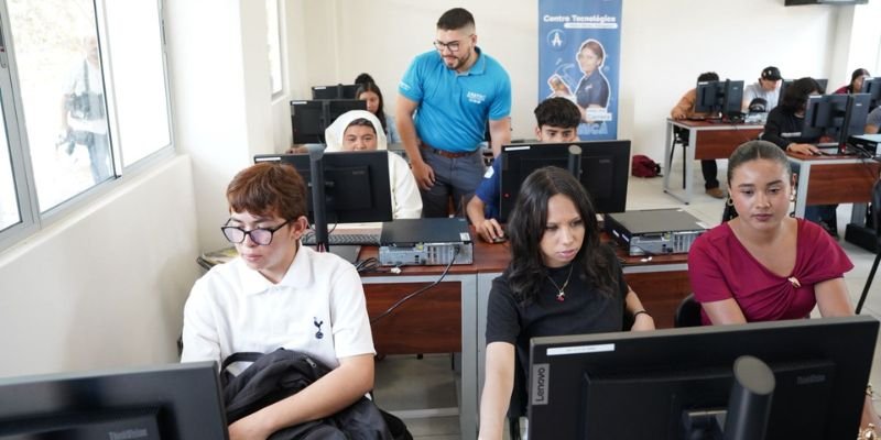 Inauguran Centro Tecnológico “Niños Héroes” En Matagalpa