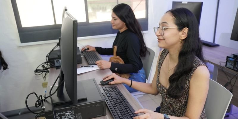El Centro Nacional de Innovación y Tecnología “Francisco ‘El Chele’ Moreno” inaugura su cuarto laboratorio de computación especializado