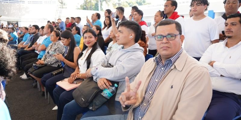 Inauguración del Primer Taller Luban