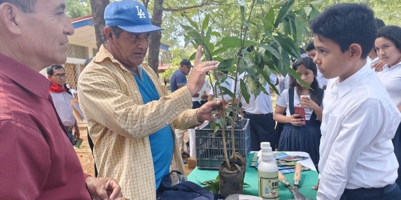 Jóvenes de Carazo fortalecen habilidades agropecuarias con el Programa Nacional Vocación Productiva