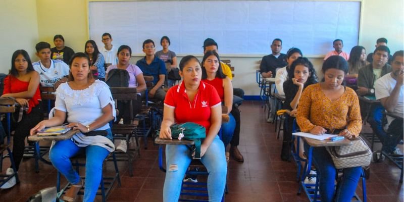 Centro Tecnológico Bidkar Muñoz de Granada inicia clases en fin de semana