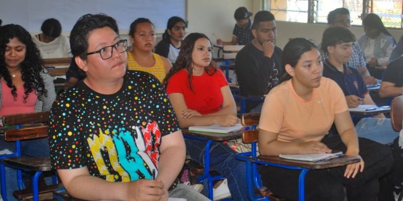 Centro Tecnológico Bidkar Muñoz de Granada inicia clases en fin de semana