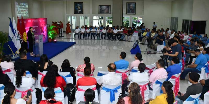 Sistema Educativo Nacional presenta fortalecimiento del Programa “Aprender, Emprender, Prosperar”