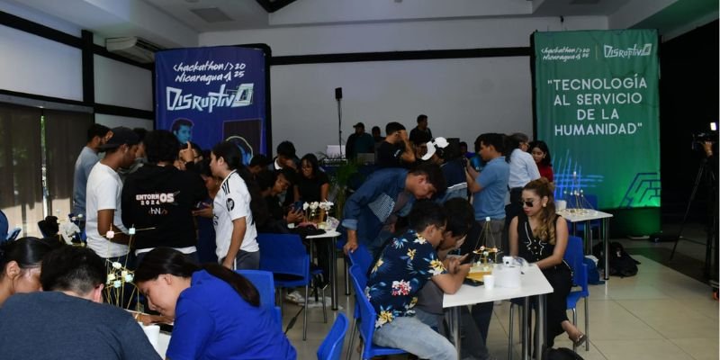 Hackathon Nicaragua 2025 inicia la Ruta Creativa con una edición disruptiva y creativa.