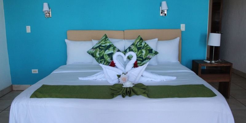 Aprender haciendo y vacacionar disfrutando: Servicios Turísticos en Escuelas Hoteles y Casas de Descanso