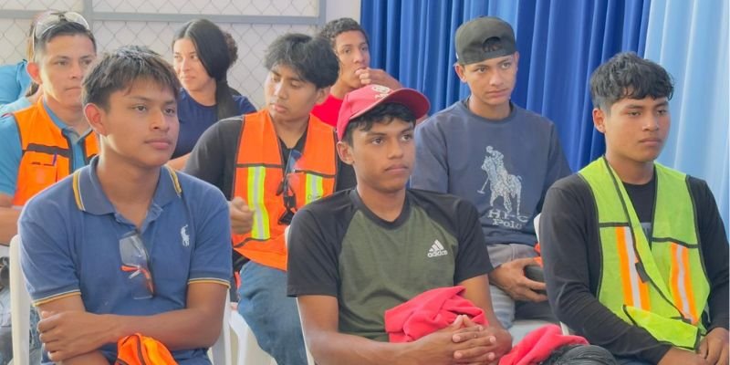 Centros Tecnológicos conmemoran Cruzada Nacional de Alfabetización