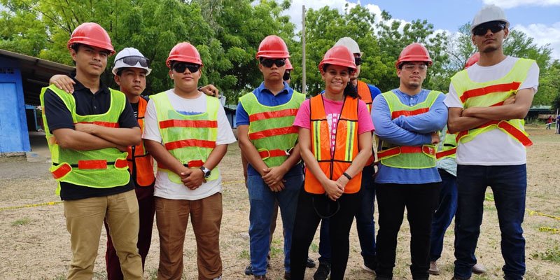 Educación Técnica: camino de superación  para madres nicaragüenses