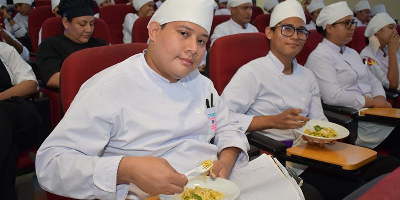 Master Class de Cocina Italiana para Estudiantes de Hotelería y Turismo