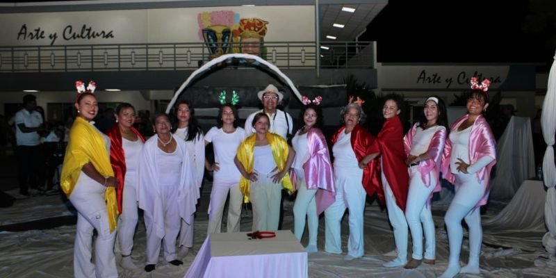 “No Volverá el Pasado”: Una noche de arte, memoria y emociones en el Centro Cultural José Coronel Urtecho