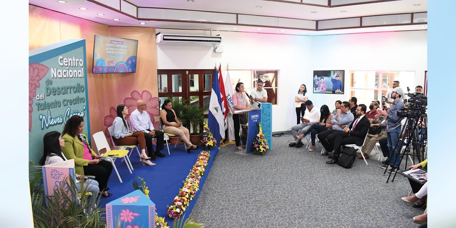 Acto de Inauguración del Centro Nacional de Desarrollo del Talento Creativo "Nieves Cajina"