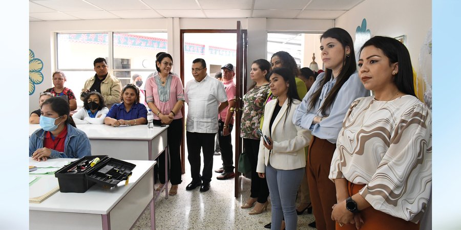 Acto de Inauguración del Centro Nacional de Desarrollo del Talento Creativo "Nieves Cajina"