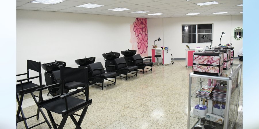 Centro Nacional de Desarrollo del Talento Creativo "Nieves Cajina"