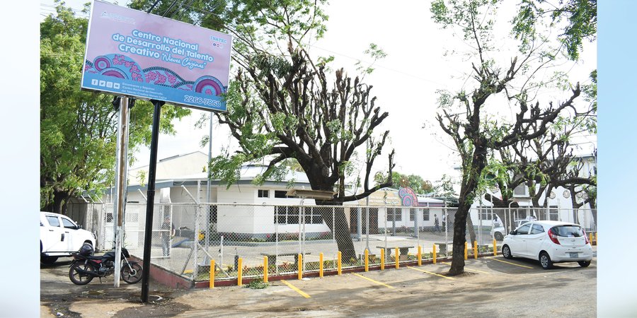 Centro Nacional de Desarrollo del Talento Creativo "Nieves Cajina"