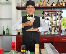 “Yo Aprendo, Vos Disfrutas”: estudiantes viven  pasantías reales en Escuelas Hotel del país