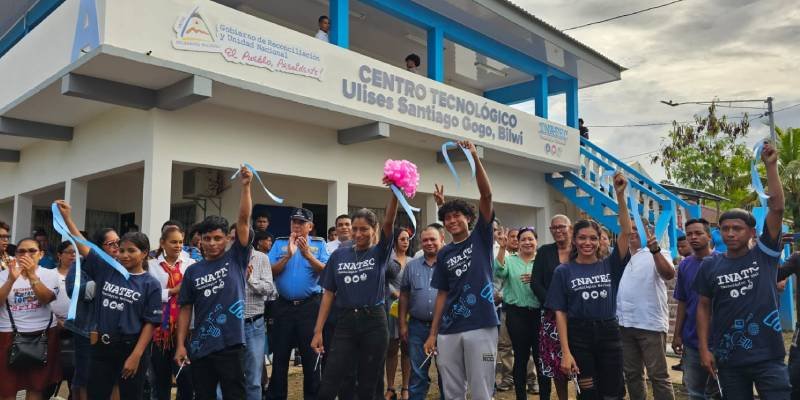 Inauguran Centro Tecnológico Ulises Santiago Gogo en Bilwi