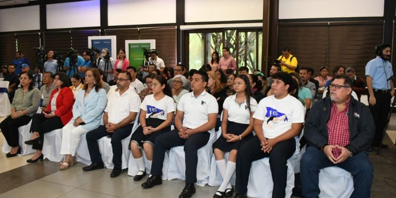 Presentan Estrategia Nacional de Educación “Bendiciones y Victorias”