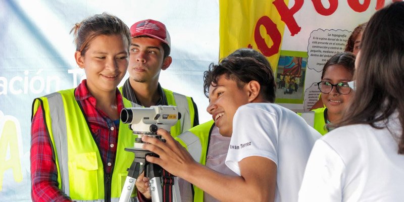 Celebran Primer Aniversario del Centro Técnológico Padre Rafael Maria Fabretto, Managua