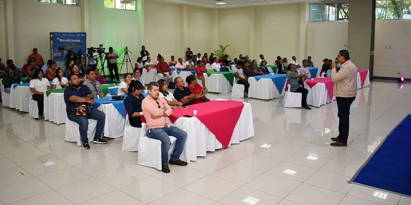 Primer Encuentro Nacional de Intercambio:  Promoviendo Valores desde el Hogar