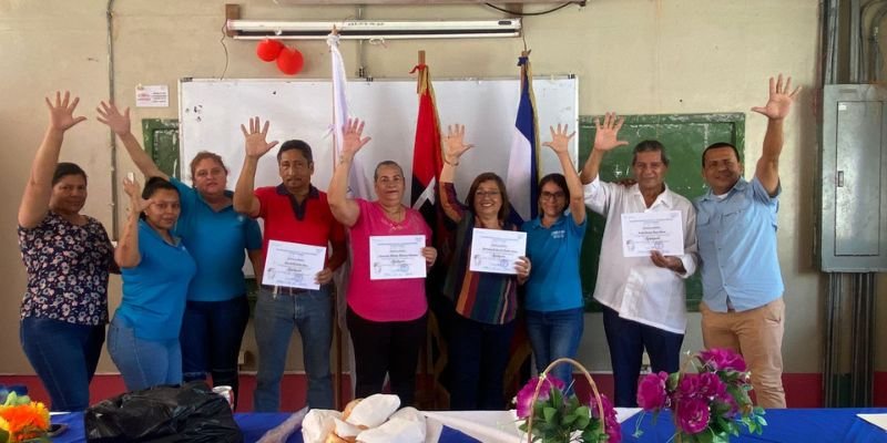 ¡Homenaje a los héroes de la Alfabetización! Un reconocimiento del Centro Tecnológico Bernardino Díaz Ochoa